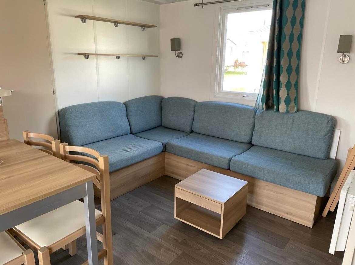 Mobil Home Tout Confort 6 Personnes Avec Wifi Onzain Bagian luar foto