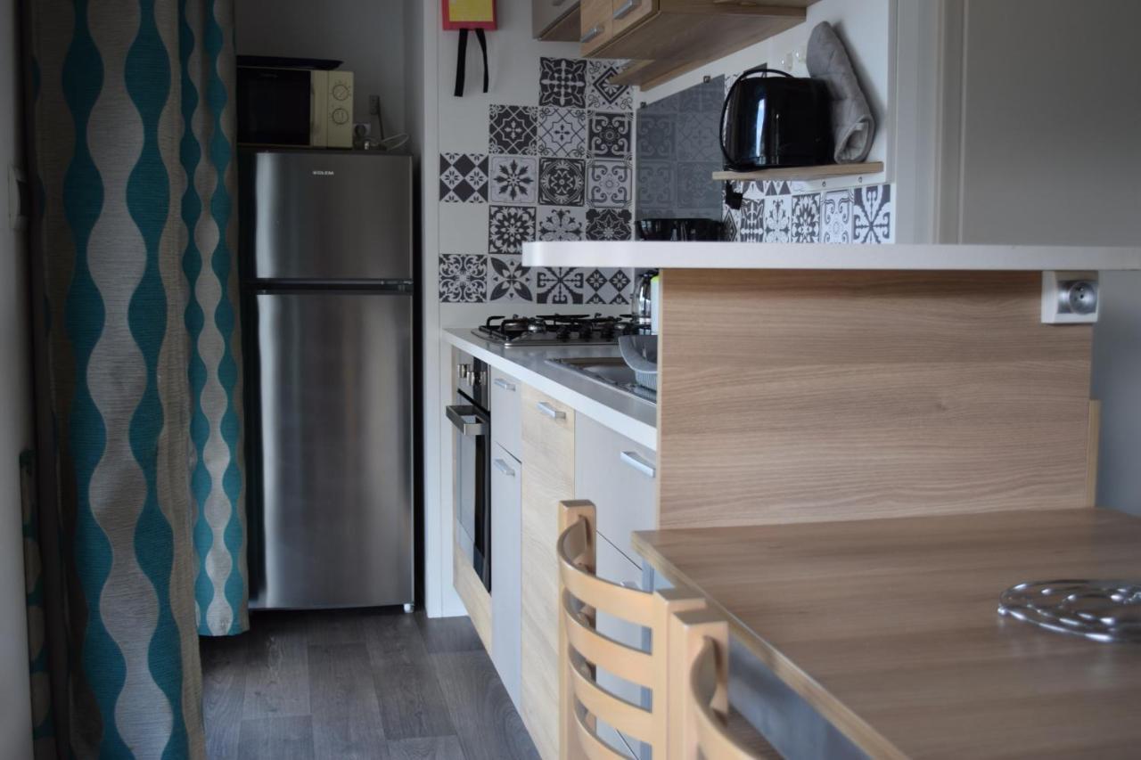 Mobil Home Tout Confort 6 Personnes Avec Wifi Onzain Bagian luar foto